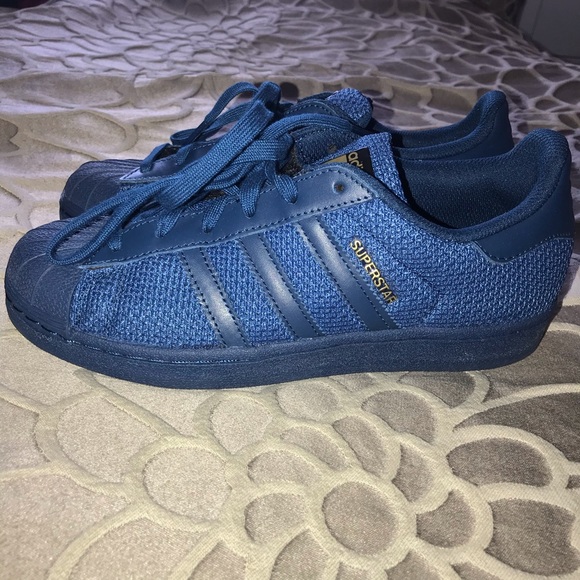 NEW Adidas Originals - Picture 4 of 4